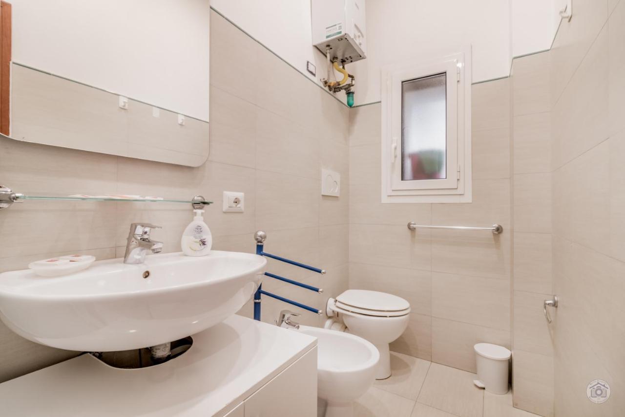 Athena'S Apartment Rome Bagian luar foto